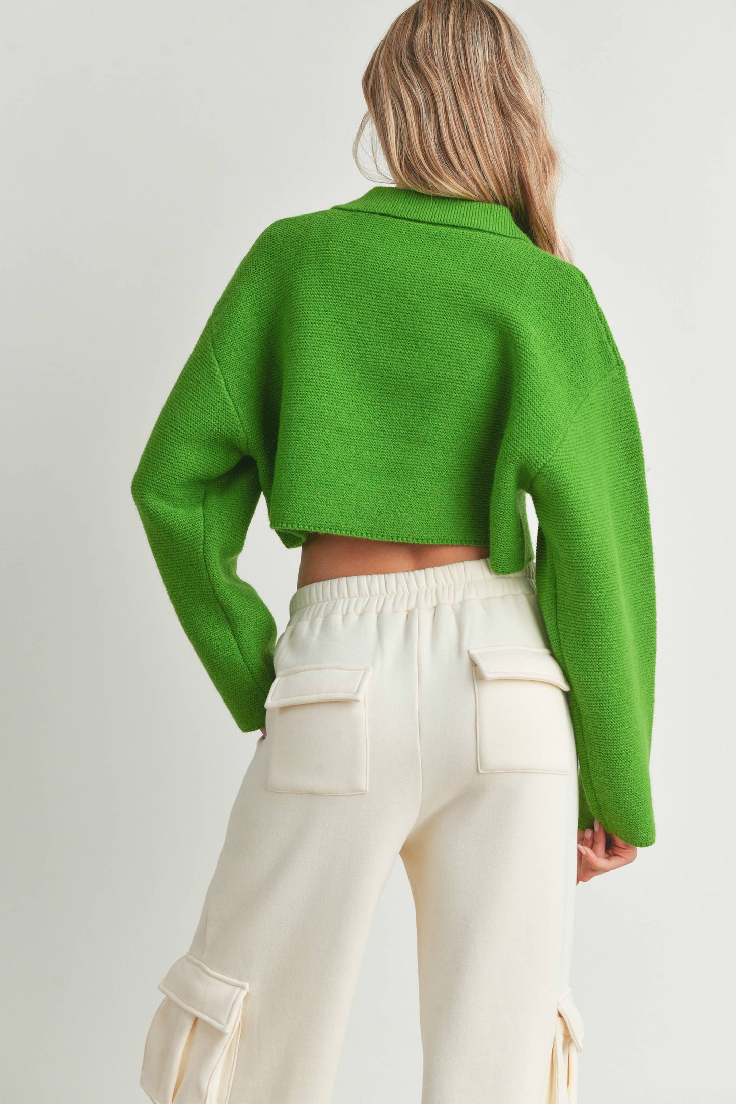 CROPPED HONEY SWEATER